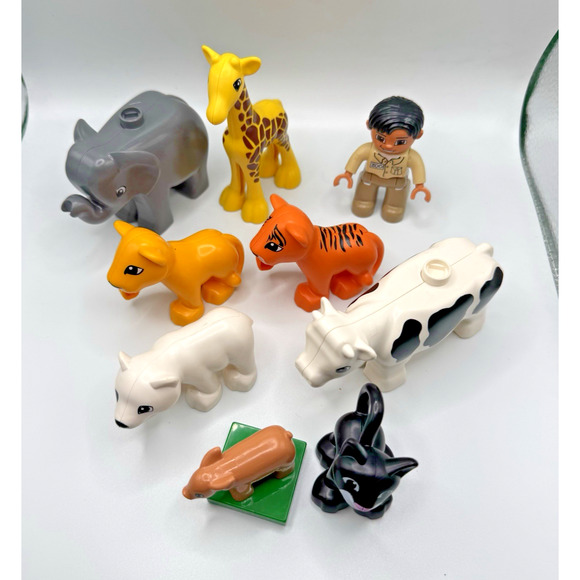 Lego Duplo Animals Lot Set Of 8 Zoo Keeper Cow Giraffe Polar Bear Tiger Pig - Picture 12 of 13